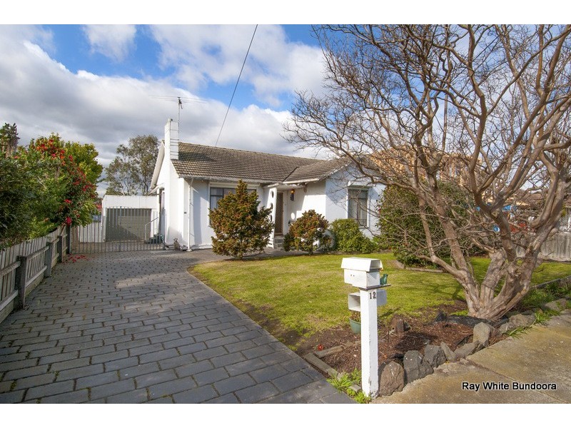 12 Walsh Avenue, Thornbury VIC 3071