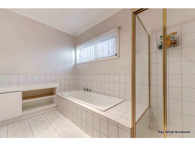 76 Cheadle Crescent, Bundoora VIC 3083