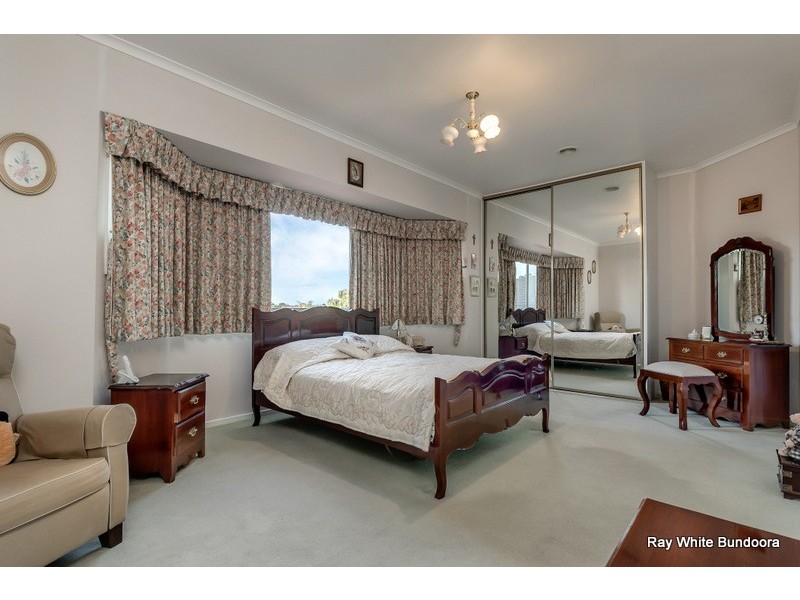 76 Cheadle Crescent, Bundoora VIC 3083