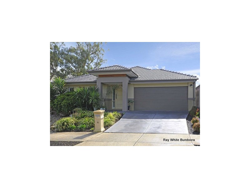 99 Vincent Drive, South Morang VIC 3752