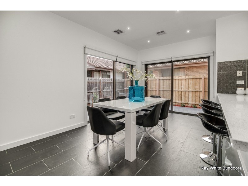 6 Moore Court, Bundoora VIC 3083