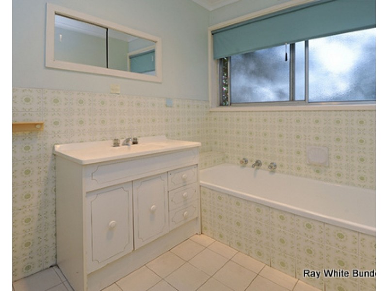 28 Luton Way, Bundoora VIC 3083