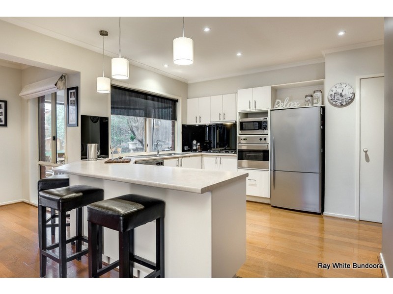 66 Wagstaff Drive, Mill Park VIC 3082