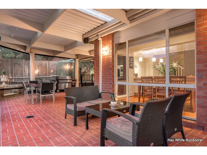 66 Wagstaff Drive, Mill Park VIC 3082