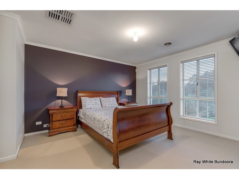 66 Wagstaff Drive, Mill Park VIC 3082