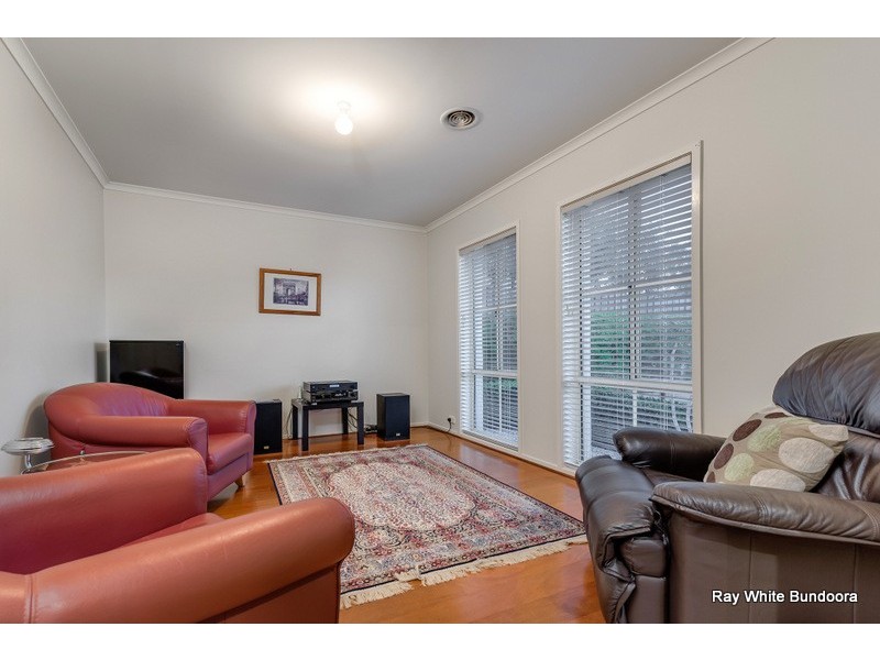 66 Wagstaff Drive, Mill Park VIC 3082