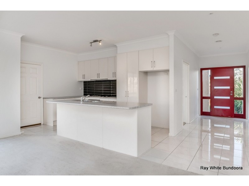 30 Dargo Crescent, Doreen VIC 3754