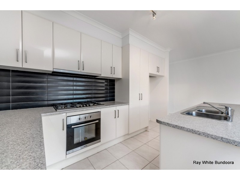 30 Dargo Crescent, Doreen VIC 3754