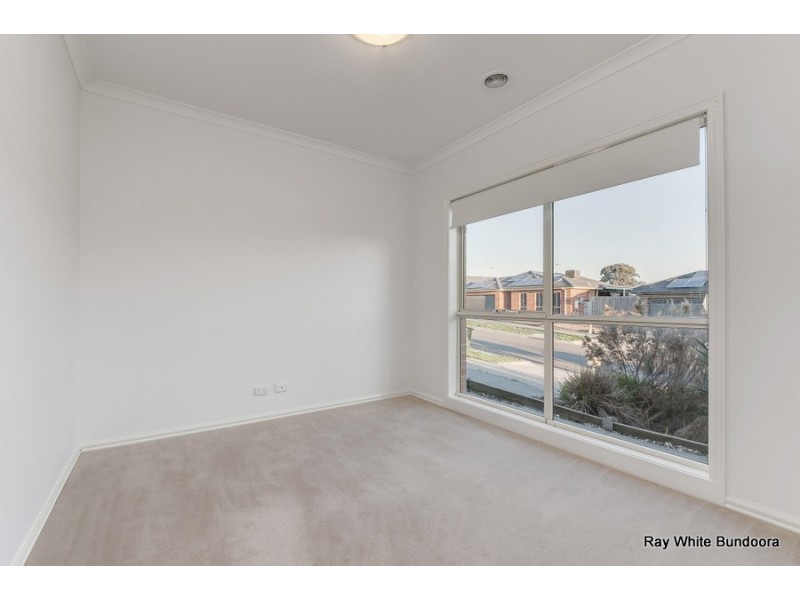 30 Dargo Crescent, Doreen VIC 3754