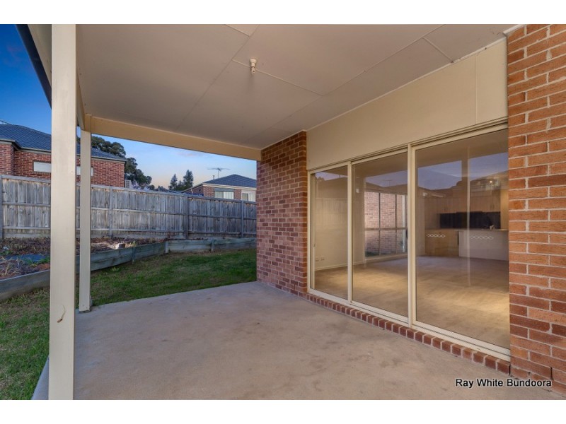 30 Dargo Crescent, Doreen VIC 3754