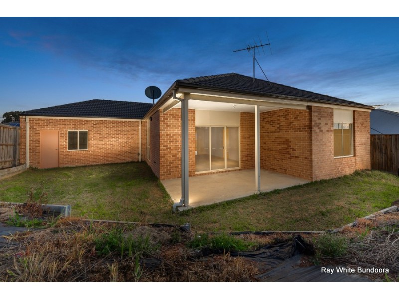 30 Dargo Crescent, Doreen VIC 3754