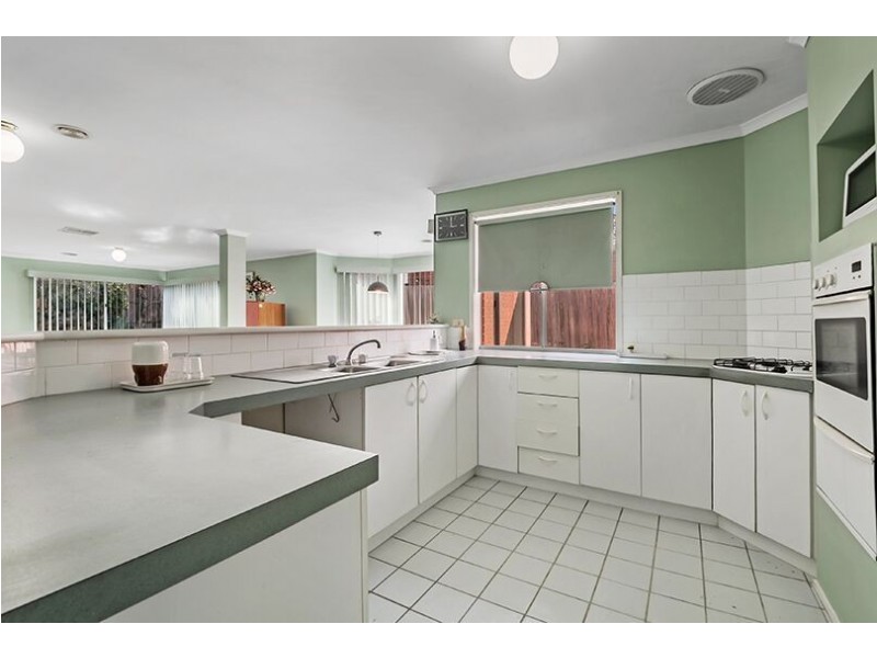 21 Grange Boulevard, Bundoora VIC 3083