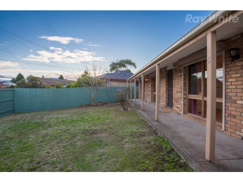 5 Dryden Court, Bundoora VIC 3083