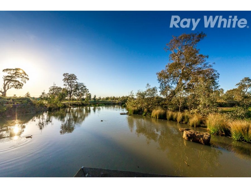 22 Bedervale Loop, Doreen VIC 3754