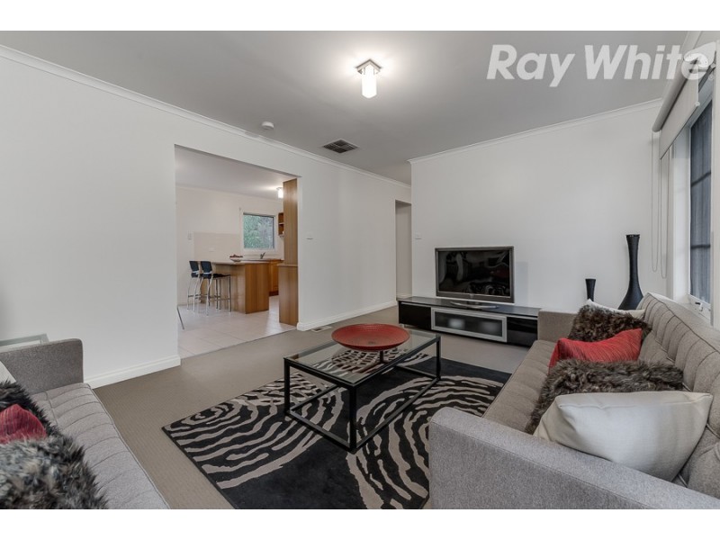 1/27 Hakea Street, Watsonia North VIC 3087