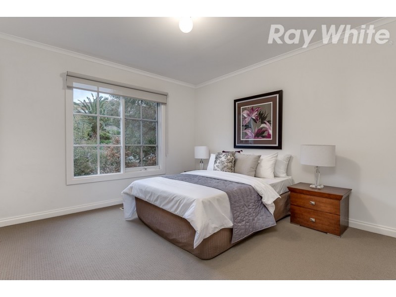 1/27 Hakea Street, Watsonia North VIC 3087