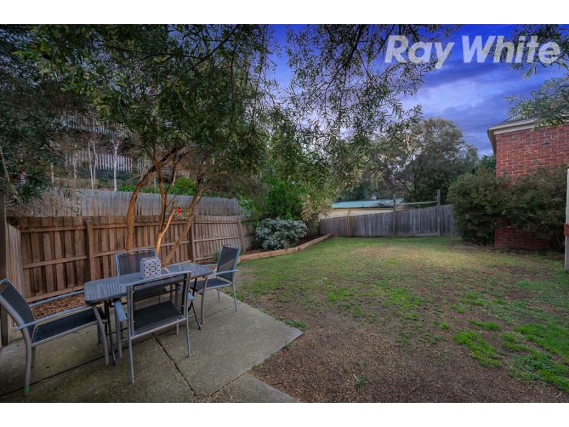 1/27 Hakea Street, Watsonia North VIC 3087