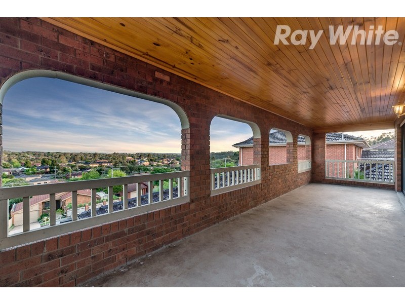 27 Highview Crescent, Macleod VIC 3085