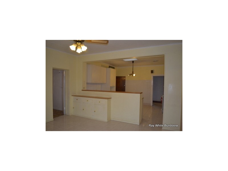 8 Jinghi Road, Reservoir VIC 3073
