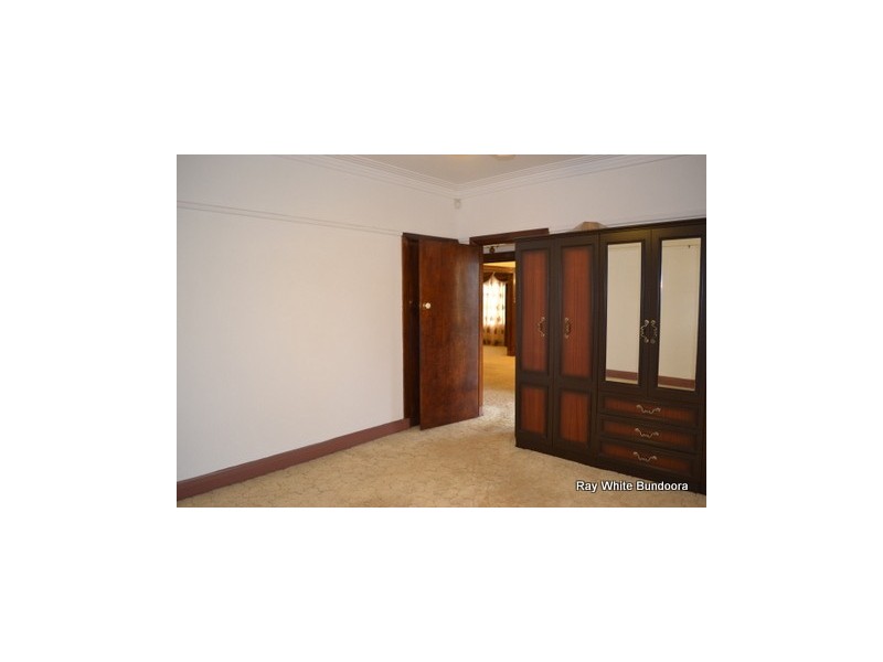 8 Jinghi Road, Reservoir VIC 3073