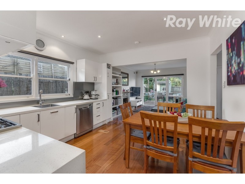 1/3 Herbert Street, Watsonia VIC 3087