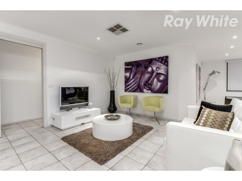 22 Buick Crescent, Mill Park VIC 3082