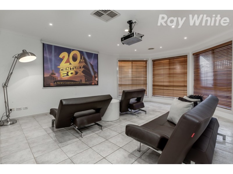 22 Buick Crescent, Mill Park VIC 3082