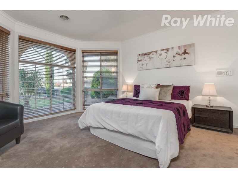 22 Buick Crescent, Mill Park VIC 3082