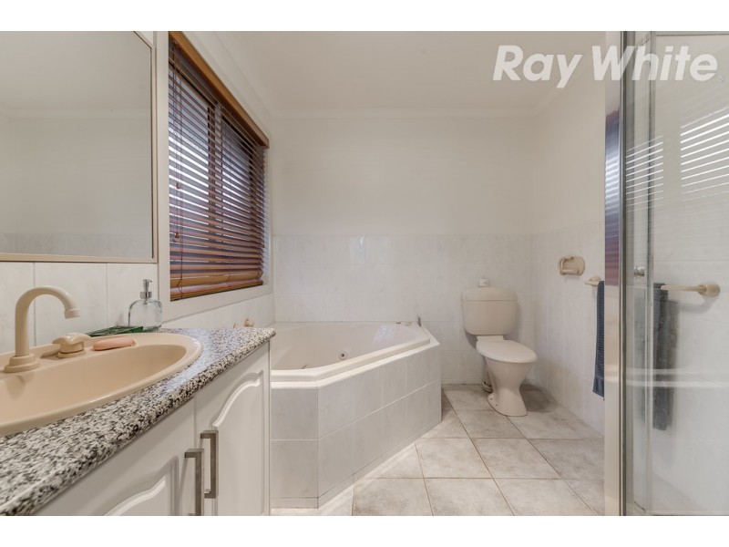 22 Buick Crescent, Mill Park VIC 3082