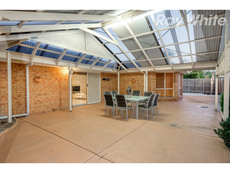 22 Buick Crescent, Mill Park VIC 3082
