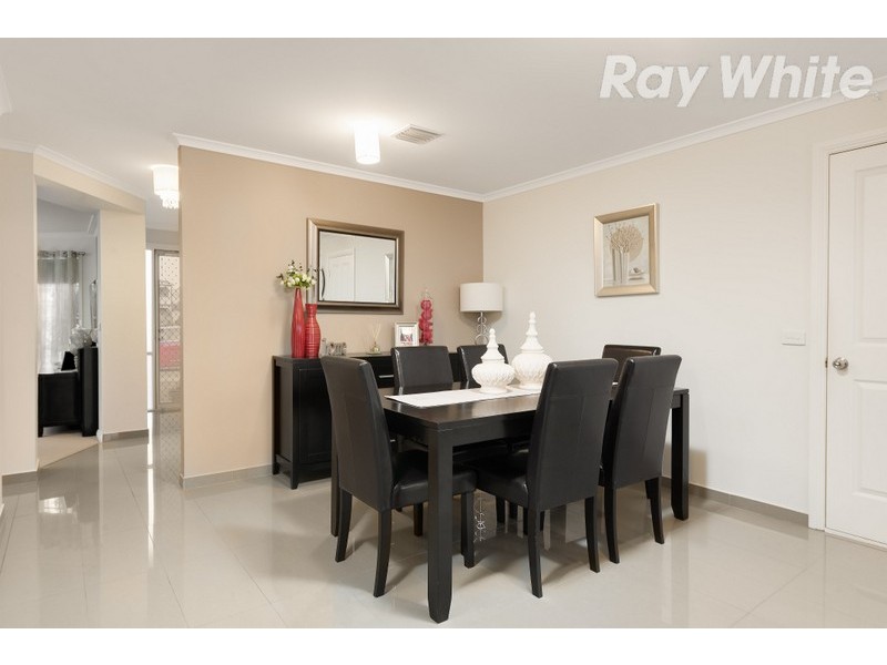 5 Island Place, Mill Park VIC 3082