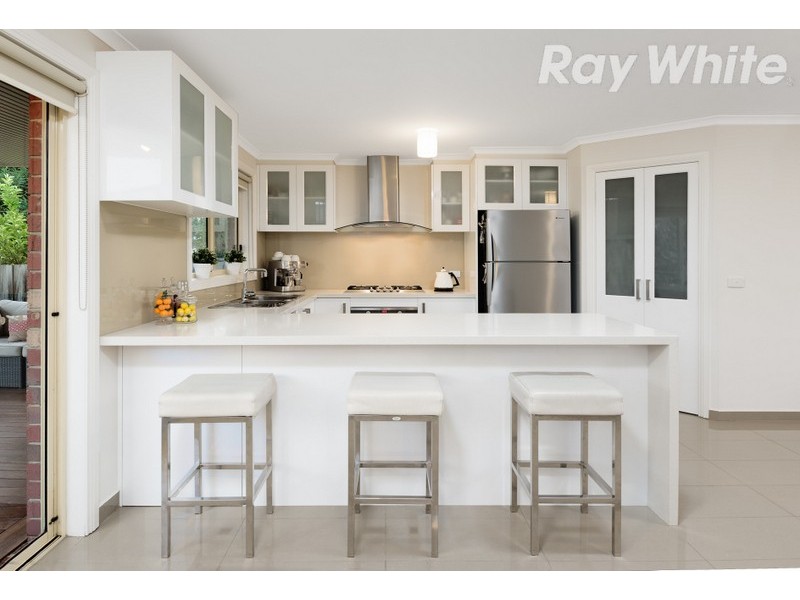 5 Island Place, Mill Park VIC 3082