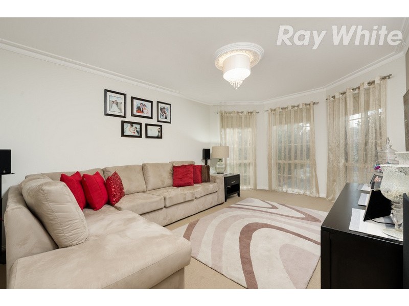 5 Island Place, Mill Park VIC 3082