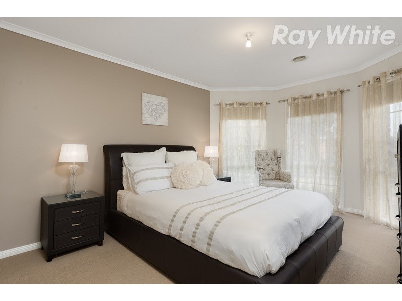 5 Island Place, Mill Park VIC 3082