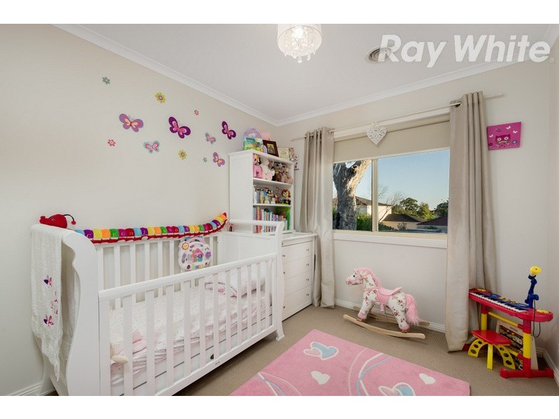 5 Island Place, Mill Park VIC 3082