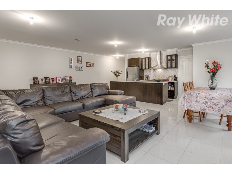 194 Blossom Park Drive, Mill Park VIC 3082