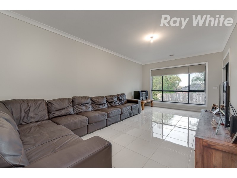 194 Blossom Park Drive, Mill Park VIC 3082