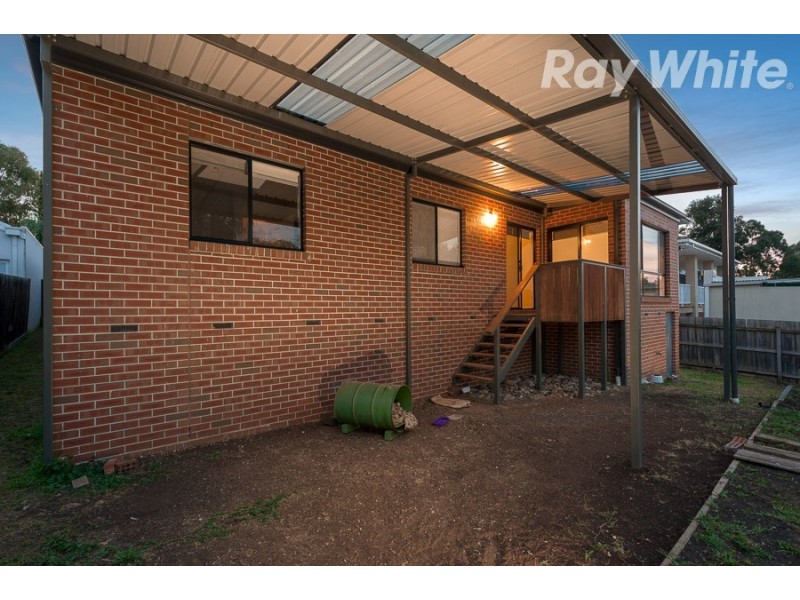 194 Blossom Park Drive, Mill Park VIC 3082