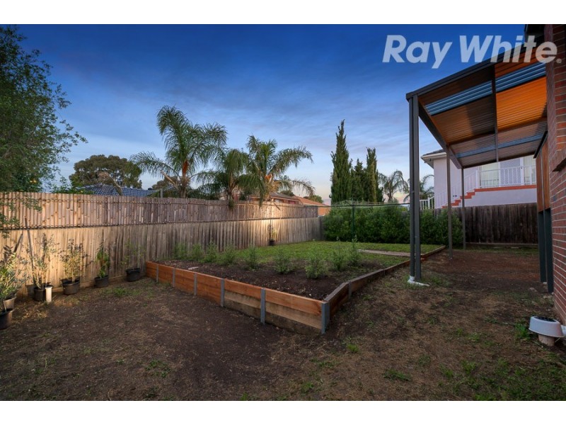 194 Blossom Park Drive, Mill Park VIC 3082