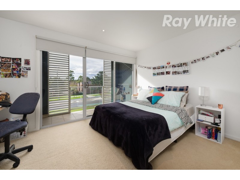 8 Silverash Drive, Bundoora VIC 3083