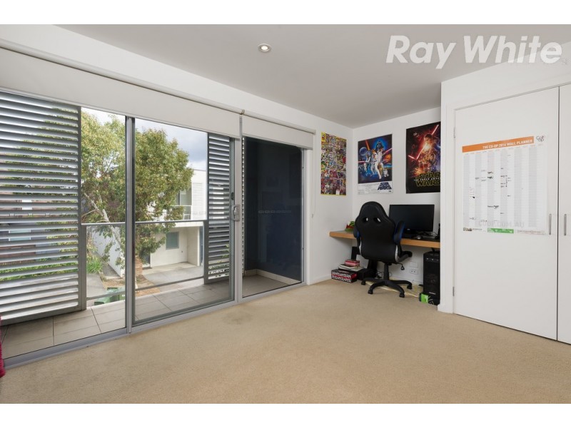 8 Silverash Drive, Bundoora VIC 3083