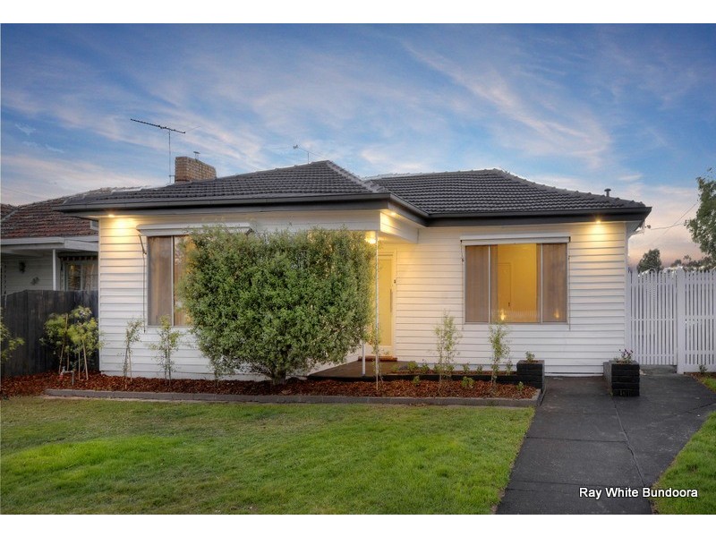 43 West Street, Hadfield VIC 3046