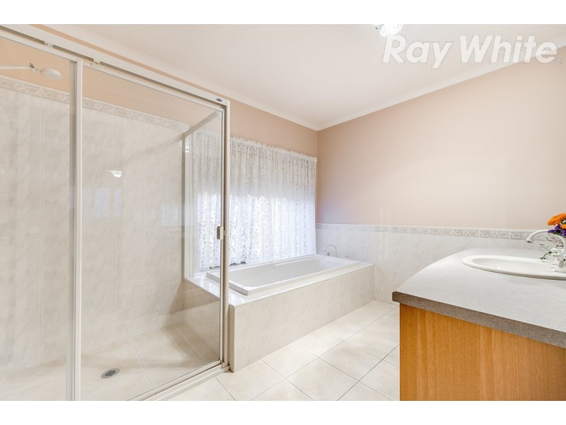 135 Betula Avenue, Bundoora VIC 3083