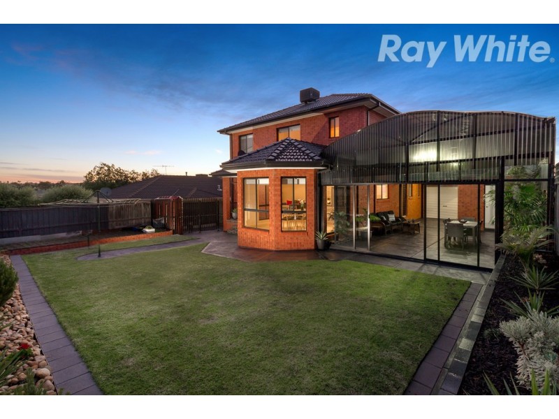 4 Grandiflora Grove, Bundoora VIC 3083