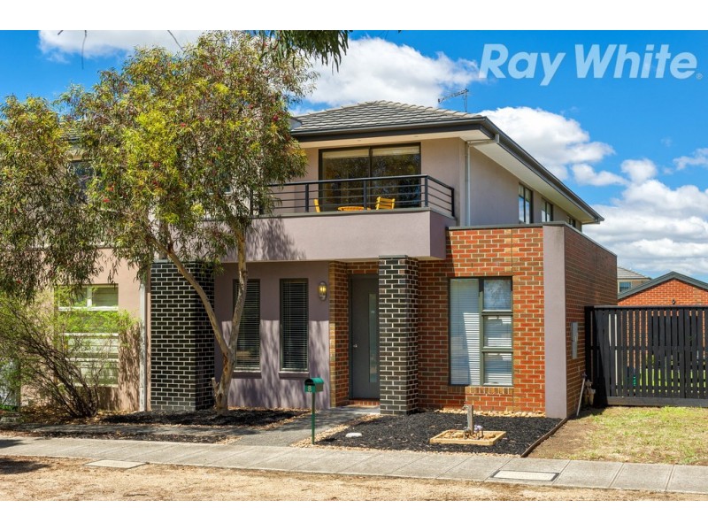 8 Shine Walk, Epping VIC 3076