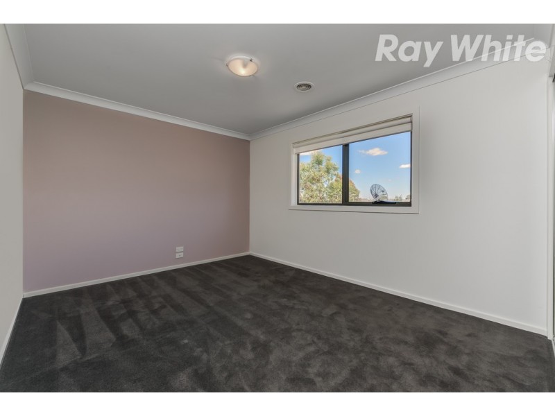 8 Shine Walk, Epping VIC 3076