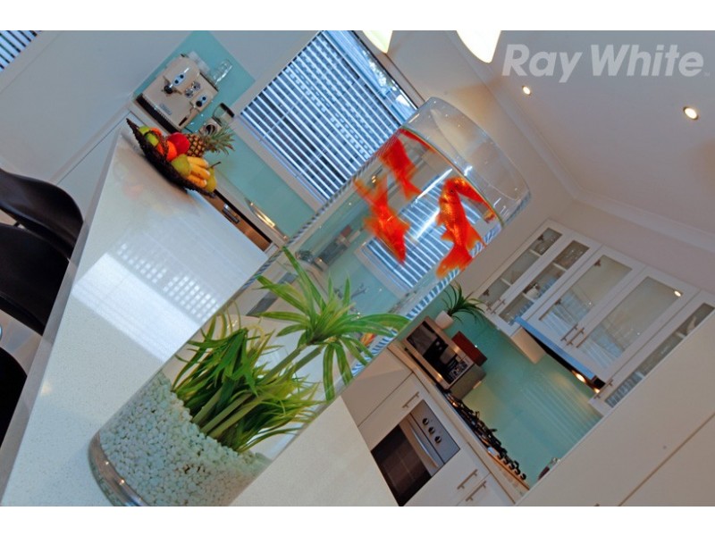 52 Grange Drive, South Morang VIC 3752