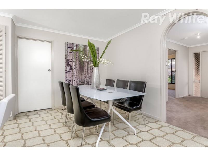 38 Cabernet Crescent, Bundoora VIC 3083