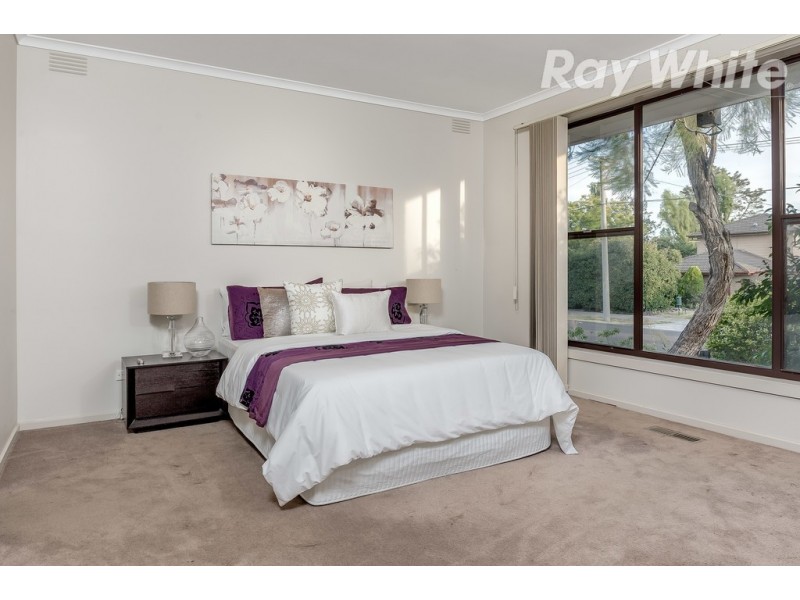 38 Cabernet Crescent, Bundoora VIC 3083