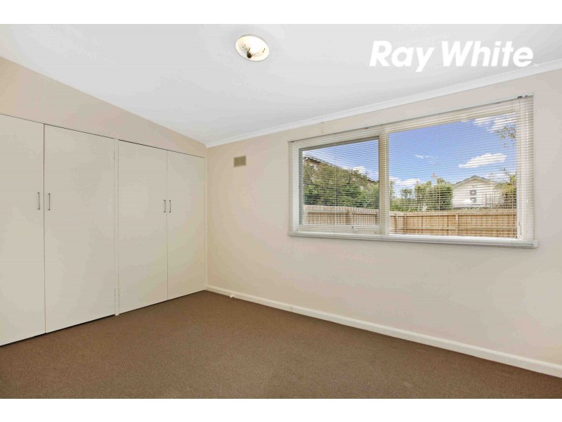 24 Beach Avenue, Elwood VIC 3184